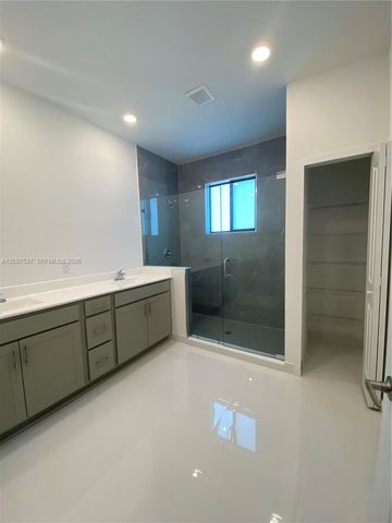 2402 SW 145th Pl 0, Miami, FL 33175