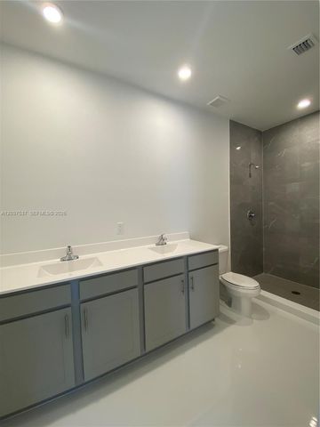 2402 SW 145th Pl 0, Miami, FL 33175
