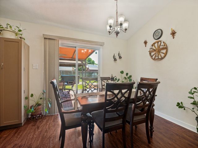 457 Whitley Street, Cedar Hill, TX 75104