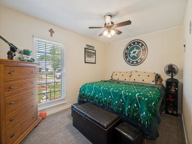 457 Whitley Street, Cedar Hill, TX 75104