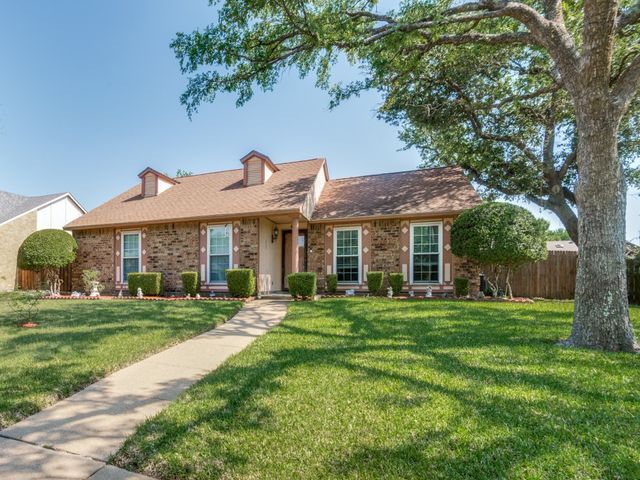 457 Whitley Street, Cedar Hill, TX 75104