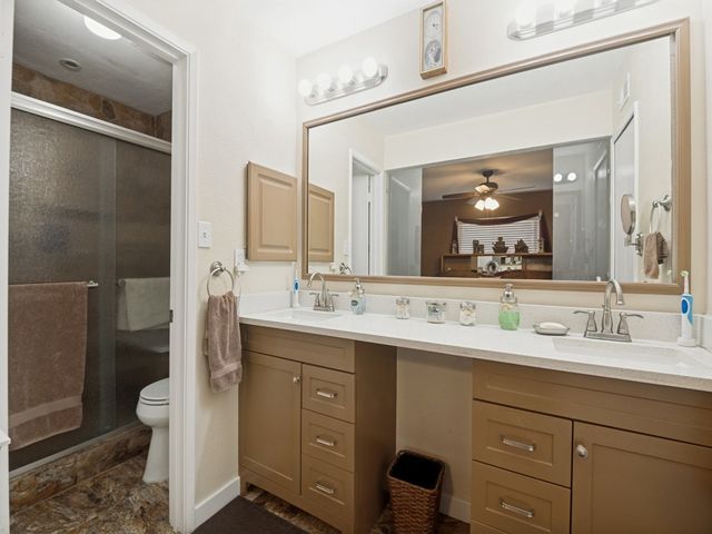 457 Whitley Street, Cedar Hill, TX 75104