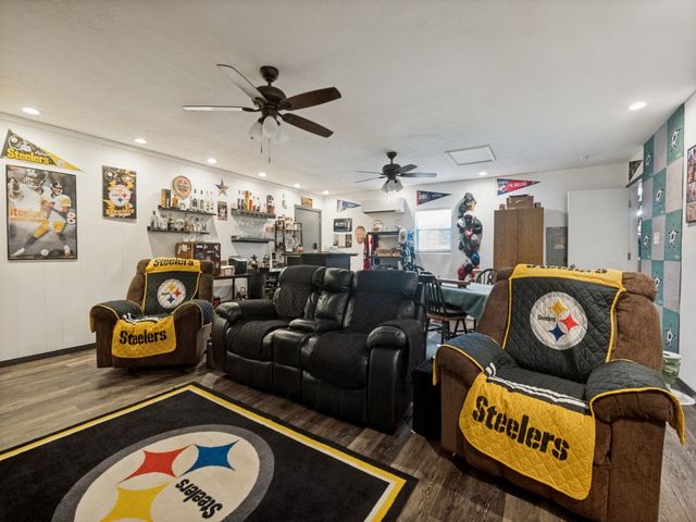 457 Whitley Street, Cedar Hill, TX 75104