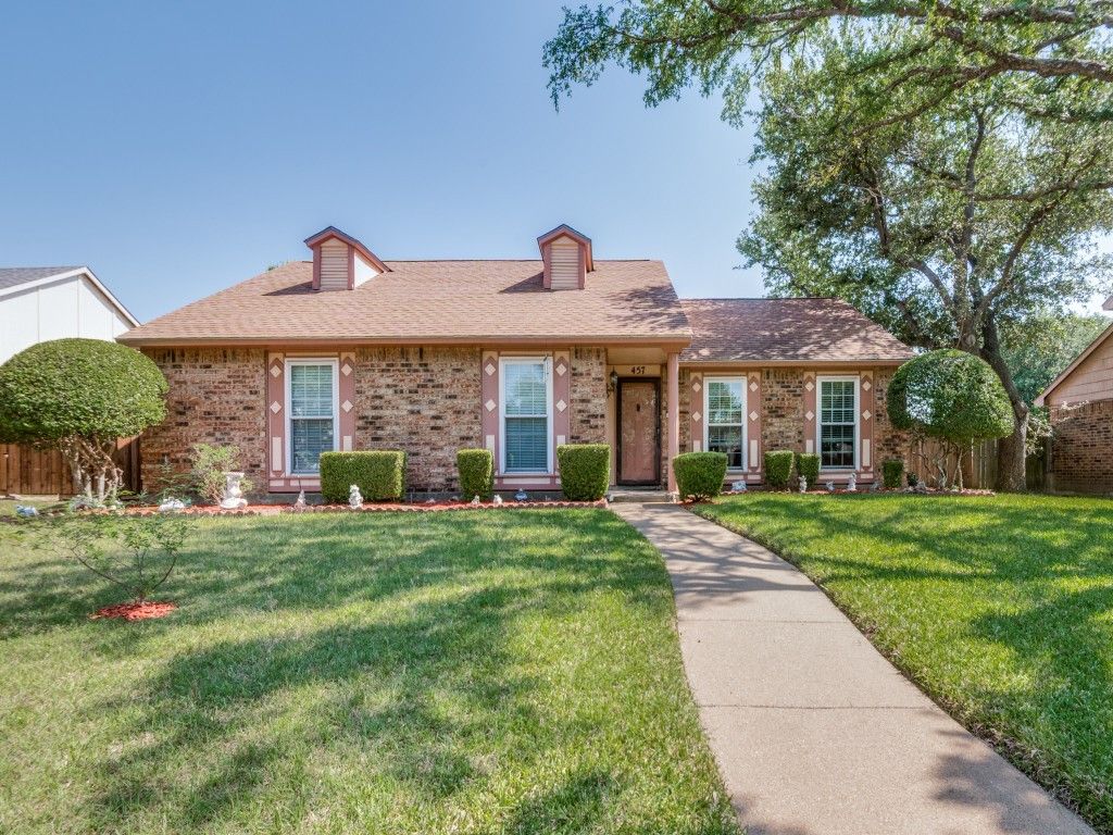 457 Whitley Street, Cedar Hill, TX 75104