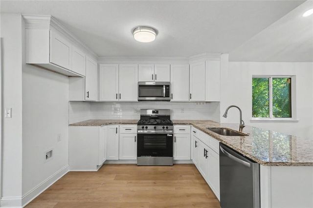 6567 Oakwood Drive, Douglasville, GA 30135