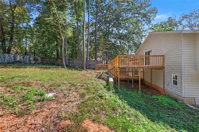6567 Oakwood Drive, Douglasville, GA 30135