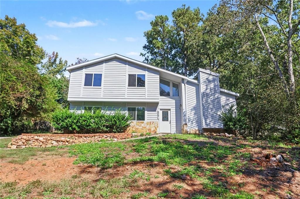 6567 Oakwood Drive, Douglasville, GA 30135