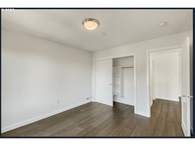 3058 Nw MONTARA Loop, Portland, OR 97229