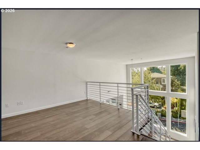 3058 Nw MONTARA Loop, Portland, OR 97229