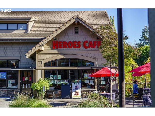 3058 Nw MONTARA Loop, Portland, OR 97229