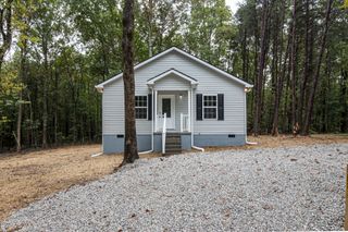 174 Central St, Tracy City, TN 37387