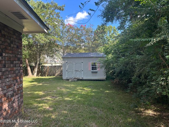 13637 Highway 613, Moss Point, MS 39562