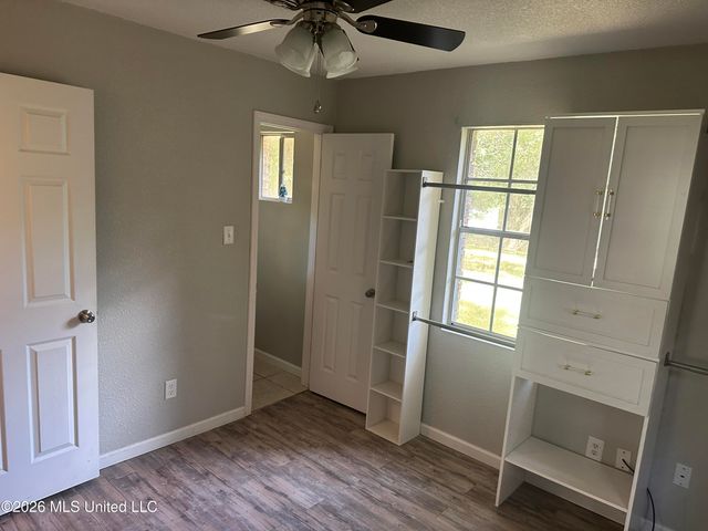 13637 Highway 613, Moss Point, MS 39562