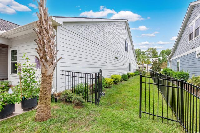 2948 Moss Bridge Ln., Myrtle Beach, SC 29579