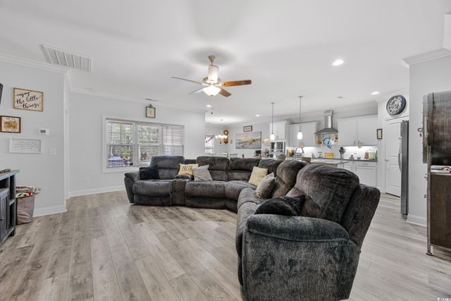 2948 Moss Bridge Ln., Myrtle Beach, SC 29579