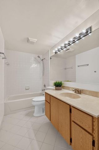 7109 71st Way, West Palm Beach, FL 33407