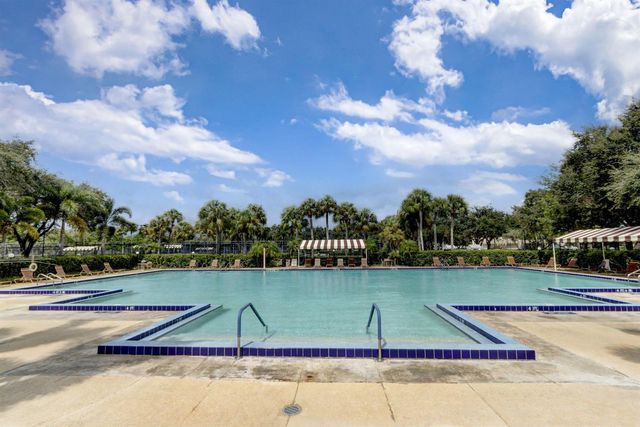 7109 71st Way, West Palm Beach, FL 33407