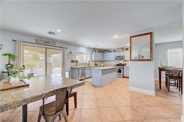 519 Salzburg Avenue, Las Vegas, NV 89183