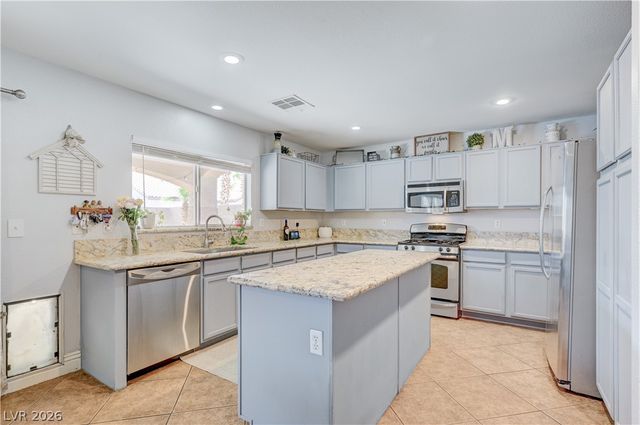 519 Salzburg Avenue, Las Vegas, NV 89183