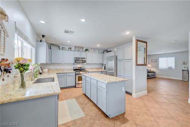 519 Salzburg Avenue, Las Vegas, NV 89183