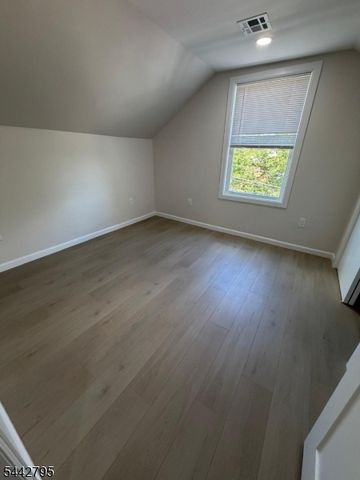 299 W Broadway, Paterson City, NJ 07522