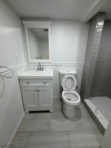 299 W Broadway, Paterson City, NJ 07522