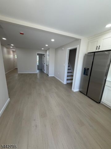 299 W Broadway, Paterson City, NJ 07522