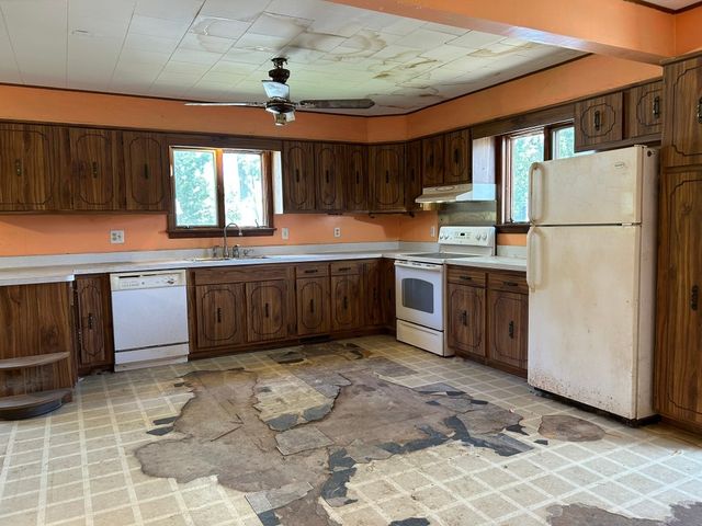 3932 W 12TH Street, Erie, PA 16505