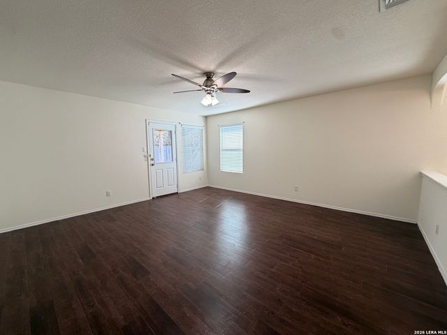 13138 aurora, San Antonio, TX 78249