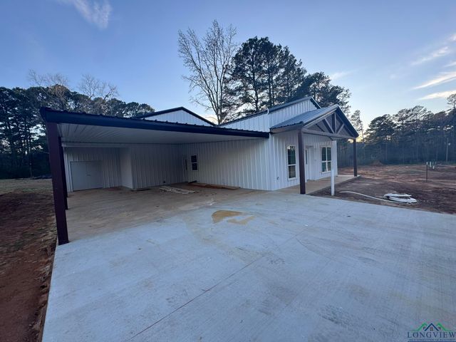 105 Masters Way, Hallsville, TX 75650