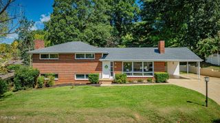 912 Colfax Avenue, Kingsport, TN 37660