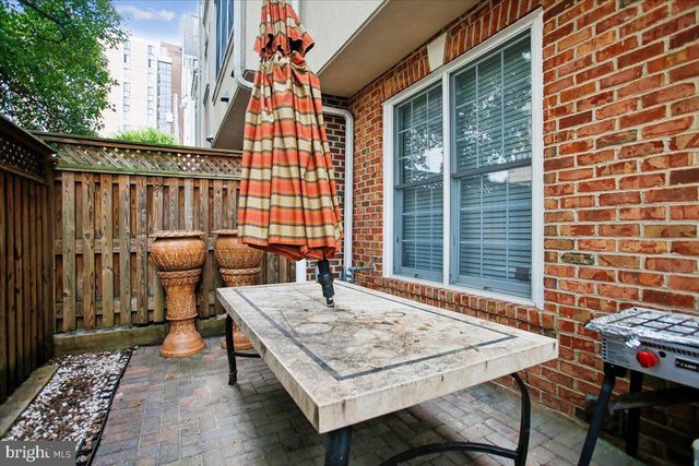1309 MCLEAN CREST CT, Mclean, VA 22101