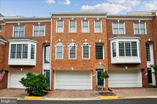 1309 MCLEAN CREST CT, Mclean, VA 22101