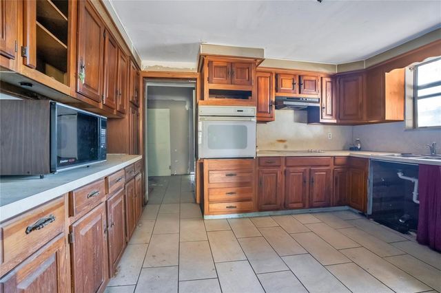 2815 AVENUE Q NW, Winter Haven, FL 33881