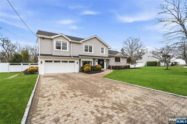 231 Birchwood Road, Old Tappan, NJ 07675