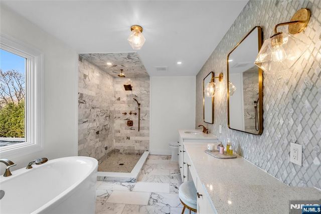 231 Birchwood Road, Old Tappan, NJ 07675