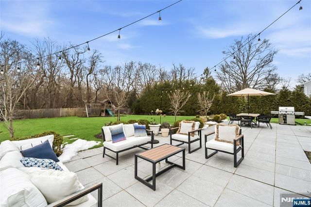 231 Birchwood Road, Old Tappan, NJ 07675