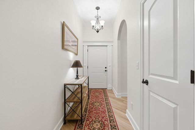 5095 N Remington, Bel Aire, KS 67226