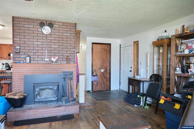180 W Virginia St, Stayton, OR 97383