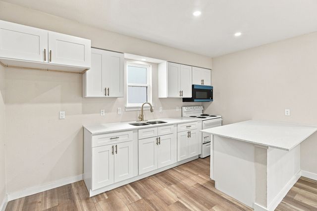 1504 Coral Cut Off, Pelican Bay, TX 76020