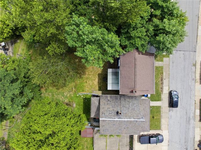 2961 Ruthwood Ave, Baldwin Boro, PA 15227