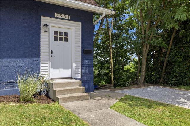 2961 Ruthwood Ave, Baldwin Boro, PA 15227