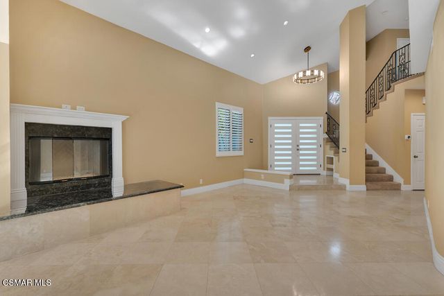 11916 Honeybrook Court, Moorpark, CA 93021