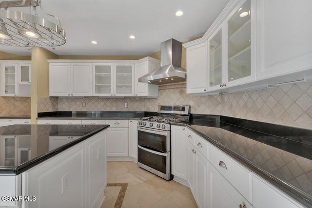 11916 Honeybrook Court, Moorpark, CA 93021