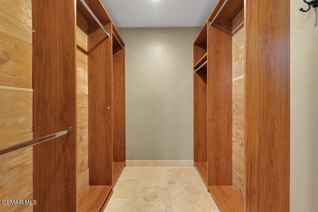 11916 Honeybrook Court, Moorpark, CA 93021