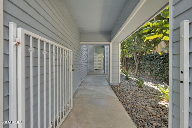 11916 Honeybrook Court, Moorpark, CA 93021