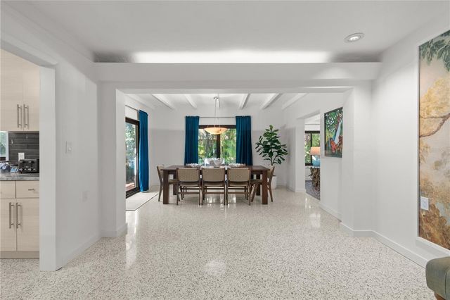 157 GARDEN LANE, Sarasota, FL 34242