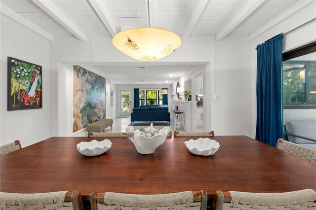 157 GARDEN LANE, Sarasota, FL 34242