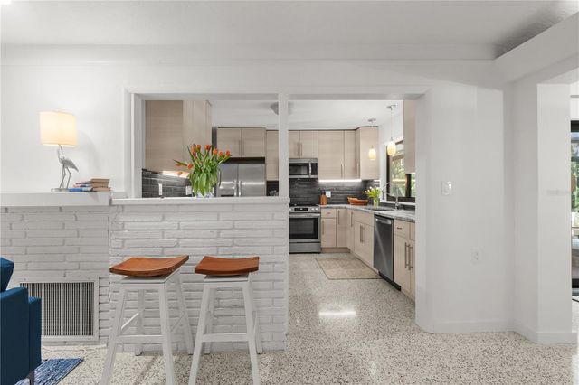 157 GARDEN LANE, Sarasota, FL 34242