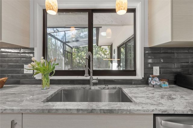 157 GARDEN LANE, Sarasota, FL 34242